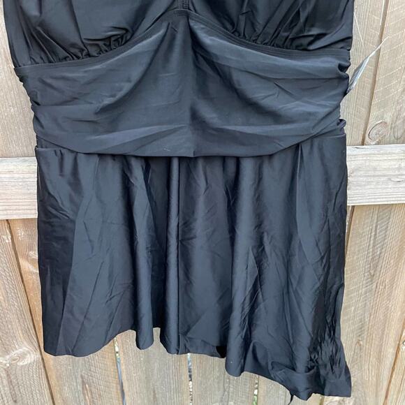Torrid Swim Dress Wireless Asymmetrical One-Piece Black Short Swim Dress Size 3 - Picture 3 of 12